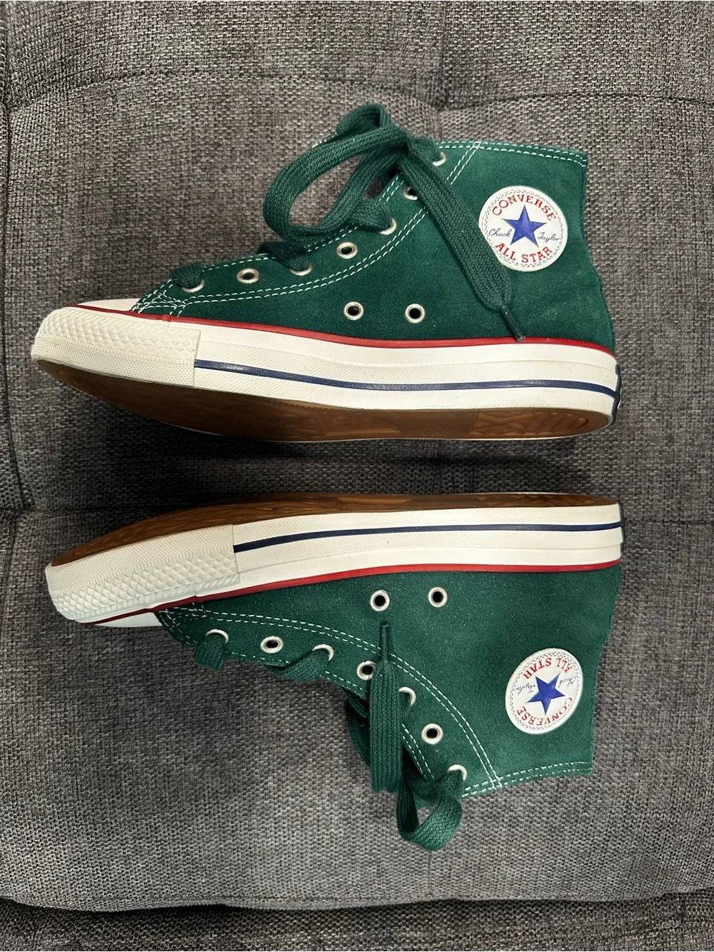 Converse Kids Green Suede Boys Size 5  Canvas Sneakers (worn one time only)
